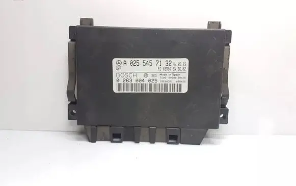 Mercedes-Benz E W211 Parking PDC control unit/module A0255457132