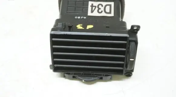 KIA Cerato Dash center air vent grill LD84886A