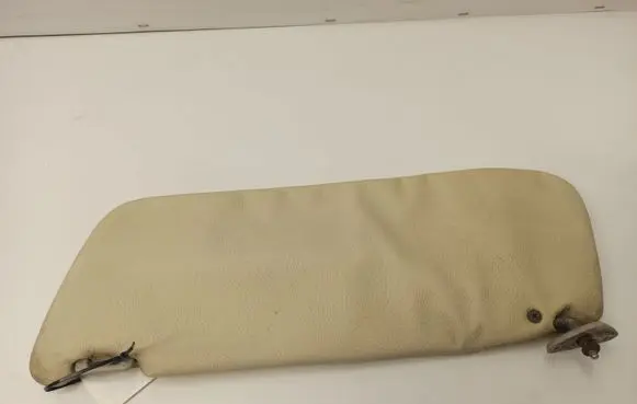 Mercedes-Benz COMPAKT W115 Sun visor