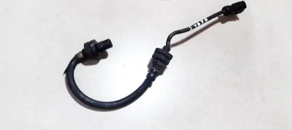 Ford Mondeo Mk III Clutch pipe/line 