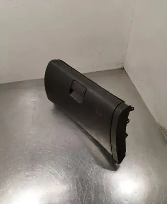 KIA Ceed Glove box 847601H050