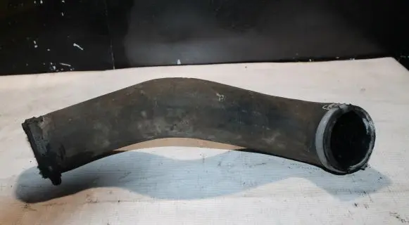 Volvo XC90 Engine coolant pipe/hose 31261366