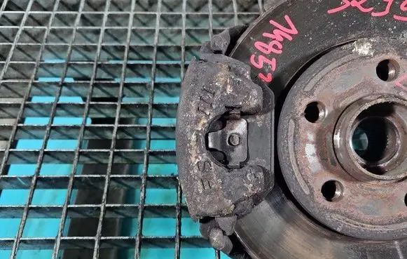 Skoda Fabia Mk1 (6Y) Front brake caliper IMPRK1485328