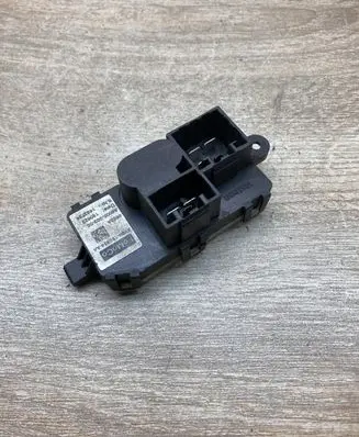 Ford C-MAX II Heater blower motor/fan resistor AV6N19E624AA
