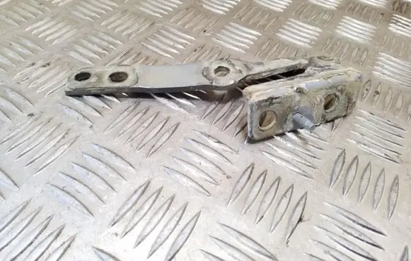 Honda CR-V Tailgate/trunk/boot hinge