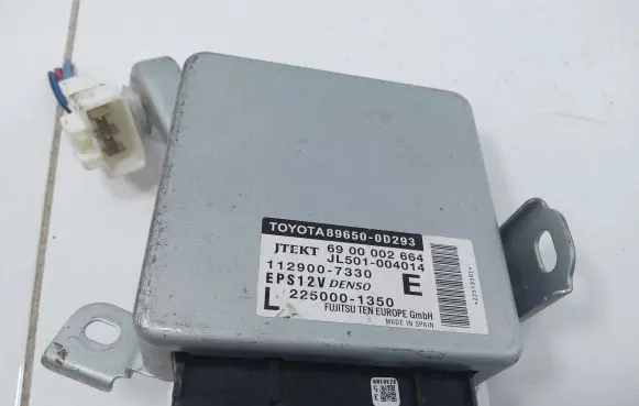 Toyota Yaris Power steering control unit/module 896500D293