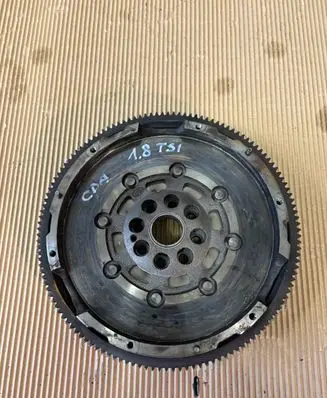 Seat Altea Dual mass flywheel 06J105266K