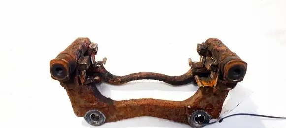 Toyota Avensis T250 Front brake caliper 
