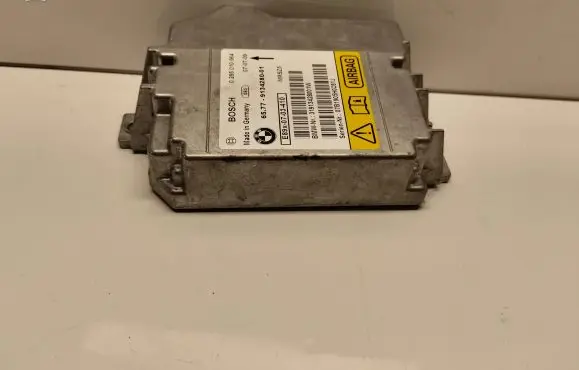 BMW 1 E81 E87 Airbag control unit/module 0285010064 6577913428001