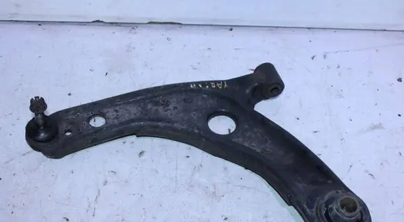 Toyota Yaris Front control arm