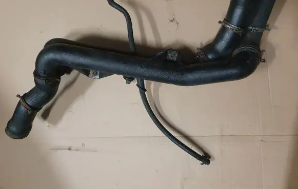 Volkswagen Golf III Intercooler hose/pipe 1H0145840N 1H0145762AE 1H0145840M