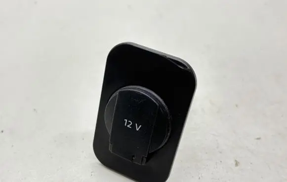 Audi A8 S8 D3 4E 12 V Socket (rear) 4E0919180