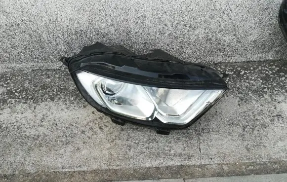 Ford Ecosport Headlight/headlamp