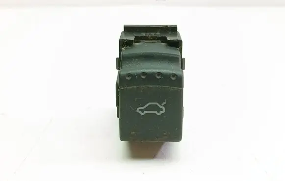 Volkswagen PASSAT B5.5 Tailgate opening switch 1J0959831A
