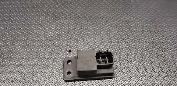 Subaru Forester SH Window wiper relay 