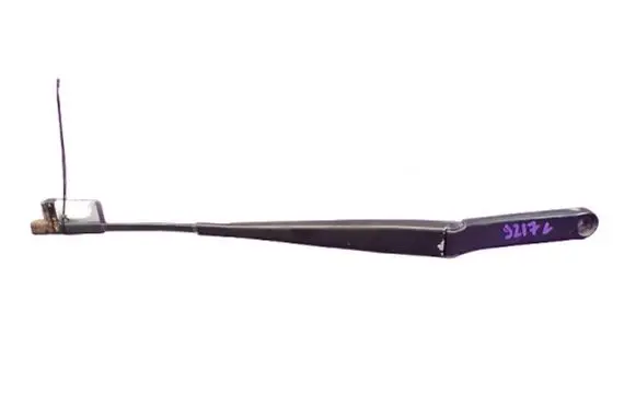 Skoda Octavia Mk2 (1Z) Front wiper blade arm