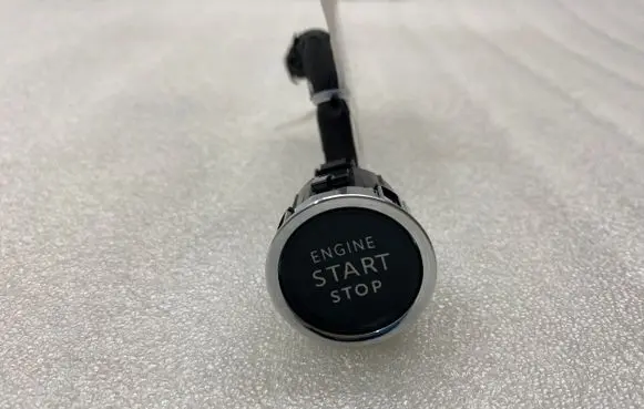 Opel Mokka B Engine start stop button switch 9827205180