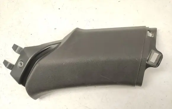 Volvo V40 Cross country (C) pillar trim 31305358RH