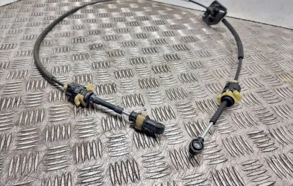 Ford Fiesta Gear shift cable linkage D2bp7e395aa