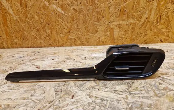 Ford Fiesta Dashboard side air vent grill/cover trim H1BBA018B08