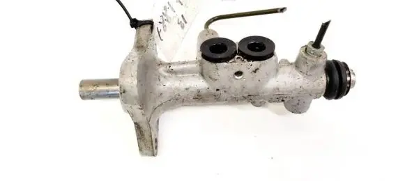 Mercedes-Benz C W203 Master brake cylinder