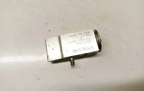 Volvo XC90 Air conditioning (A/C) expansion valve 30676364