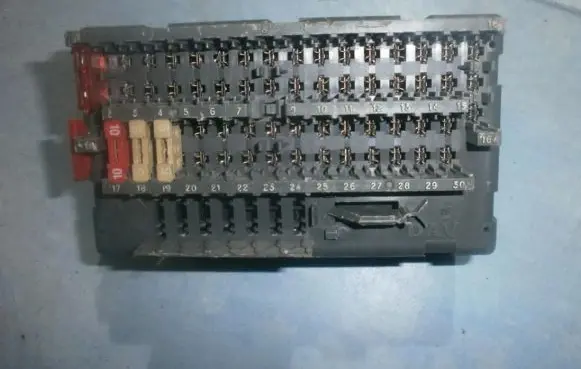 Peugeot 406 Fuse box set psa94505821