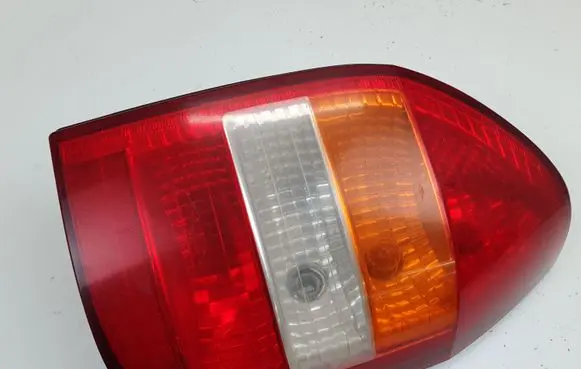 Opel Zafira A Rear/tail lights