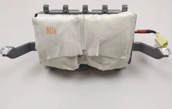 Toyota Urban Cruiser (XP110) Passenger airbag 8214052030D