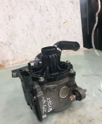 Mercedes-Benz GLC C254 Water pump A2542003000