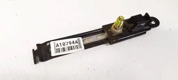 Toyota Corolla Verso AR10 Seat belt adjustment rail 