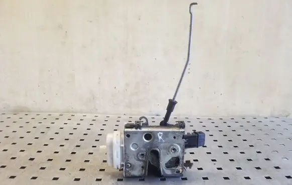 Audi A6 S6 C4 4A Front door lock 4A1837016D