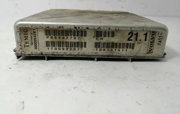 Volvo S80 Engine control unit/module P09442707 1T0509207 T00131511