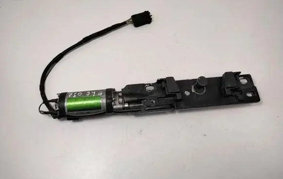 BMW 7 E38 Central locking motor 0390201300 8352202