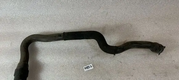 Mercedes-Benz A W169 Engine coolant pipe/hose A1698301296