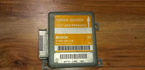 Audi A4 S4 B5 8D Airbag control unit/module 8a0959655c 0285001038