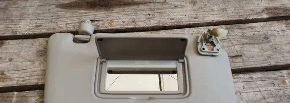 Nissan X-Trail T32 Sun visor