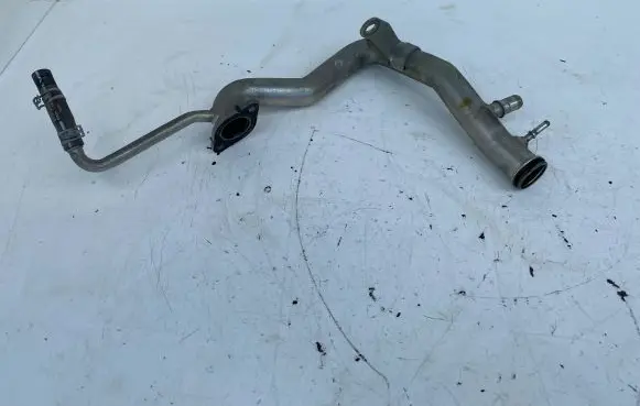 Volvo V40 Engine coolant pipe/hose 31319352