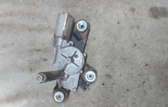 Rear window wiper motor