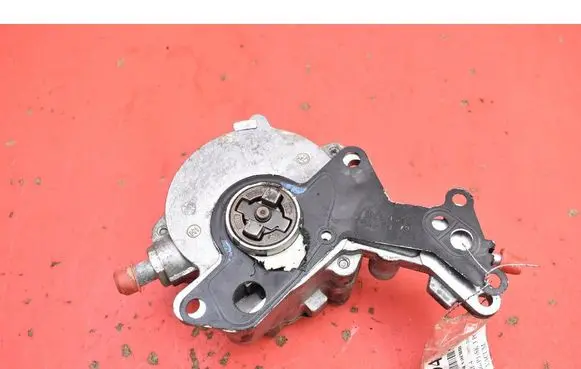 Volkswagen Golf IV Vacuum pump 038145209Q