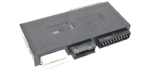 BMW 5 E39 Comfort/convenience module 61358372141 8372141 HW15SW11