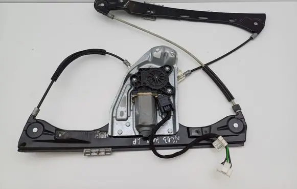 Mercedes-Benz C W203 Front door window regulator with motor A2208204642 A2037201746