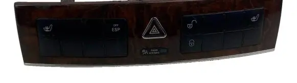 Mercedes-Benz C W203 Hazard light switch 2038702910 40963038001