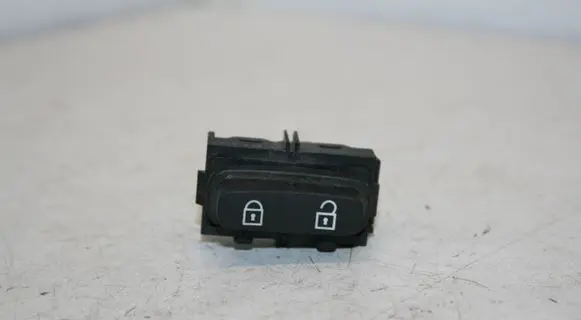 Volvo S80 Central locking switch button 30710476