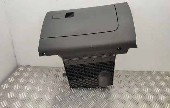 Skoda Rapid (NH) Glove box set 5JB857097 5JB857097E 5JB857264