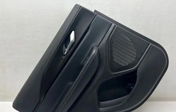 Jeep Grand Cherokee WL Rear door card panel trim DPC580018 6PV05TX7AE 20232699290