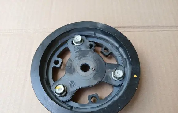 Hyundai Tucson IV NX4 Crankshaft pulley 201204