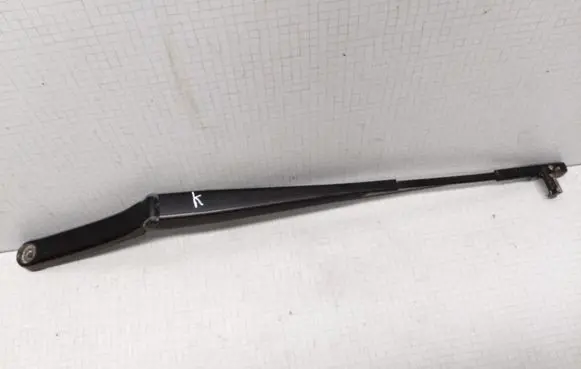 Volkswagen Golf V Front wiper blade arm 1K1955409