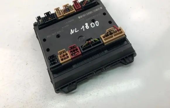 Skoda Fabia Mk1 (6Y) Other control units/modules 6Q1937049D