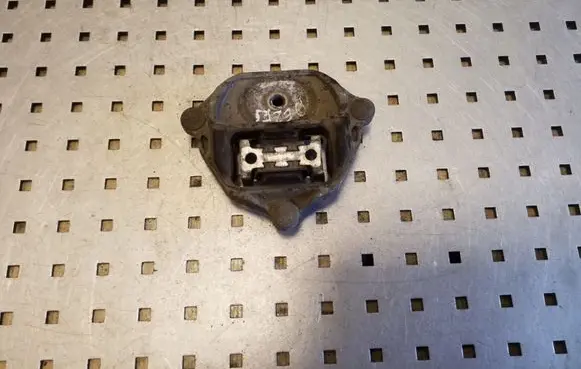 Audi A5 8T 8F Gearbox mount 8K0399151